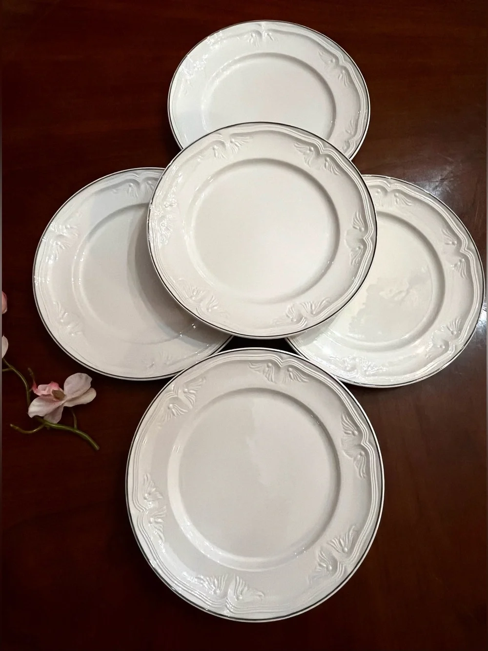 Villeroy & Boch Cortina 2000 Pattern Salad Plates 8-1/8” - Set of 7